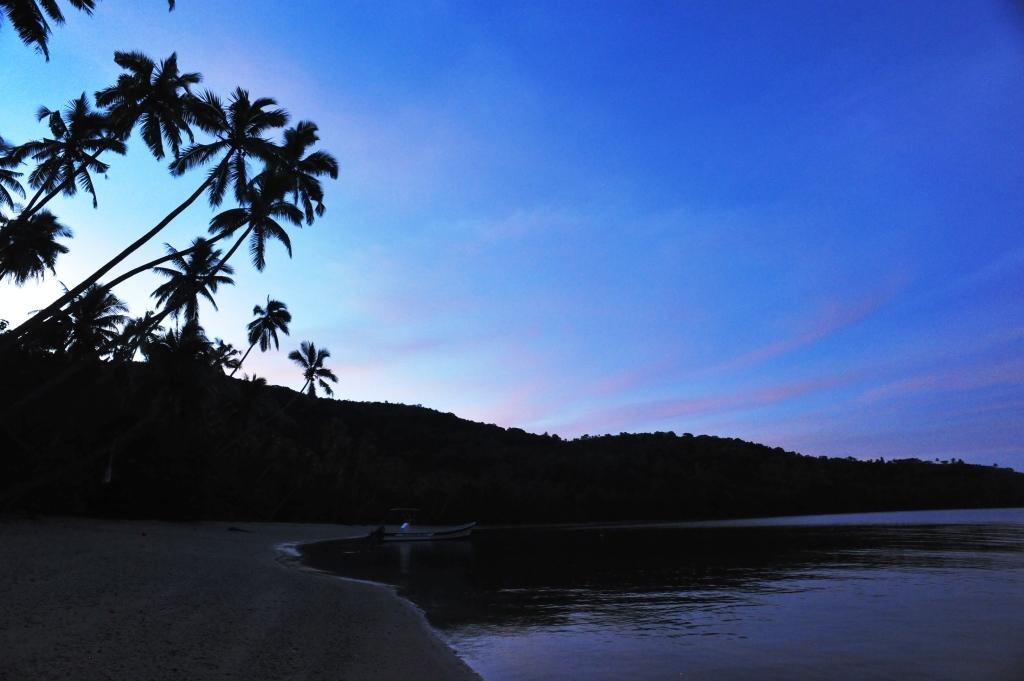 Dolphin Bay Divers Retreat Hotel Vatolotolo Ngoại thất bức ảnh